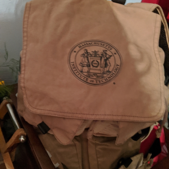 MIT Back Pack - Picture 2 of 4